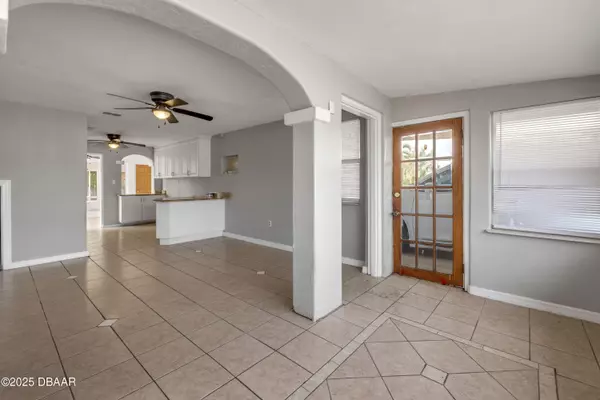 Ormond Beach, FL 32176,40 Palm DR