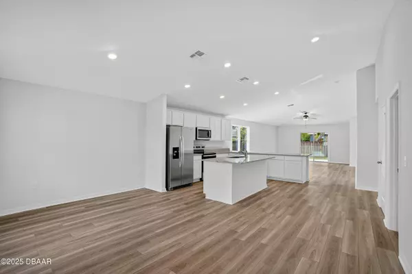 Deltona, FL 32738,3179 Covington DR N