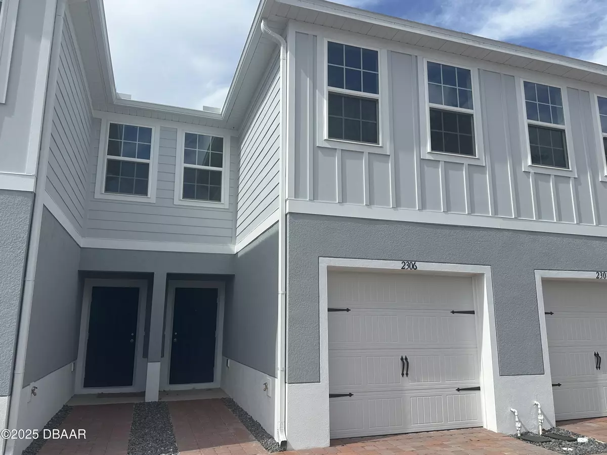 South Daytona, FL 32119,2306 Incandescent WAY