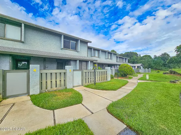 Ormond Beach, FL 32174,210 Lemon Tree LN ##5