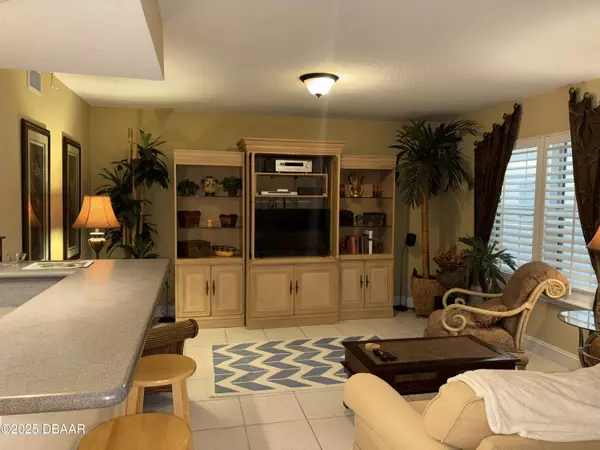 Ponce Inlet, FL 32127,4650 Links Village DR #A201