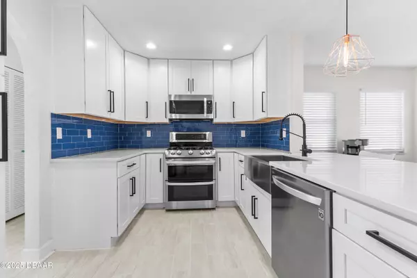 Daytona Beach, FL 32119,317 Fairfax DR