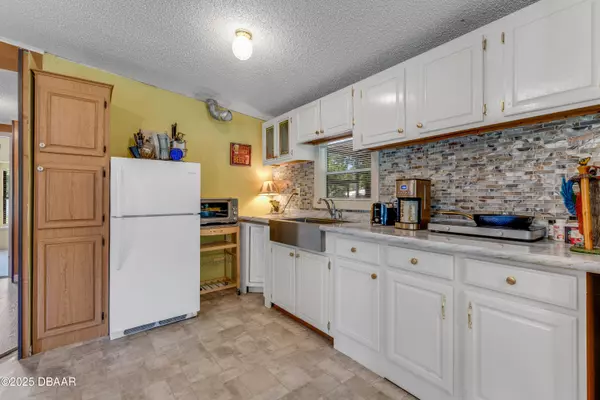 Satsuma, FL 32189,157 Sportsman RD