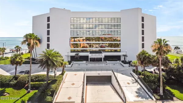 901 Atlantic AVE #PH5, Ormond Beach, FL 32176