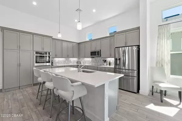 Ormond Beach, FL 32174,16 Kingswood CT