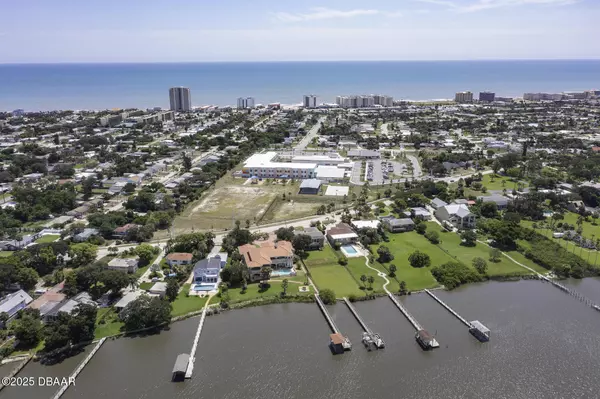 Daytona Beach, FL 32118,1199 Halifax AVE N