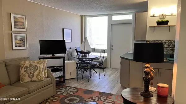 Daytona Beach, FL 32118,935 Atlantic AVE #419