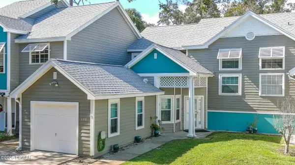 108 Grand Oaks CIR, Daytona Beach, FL 32114