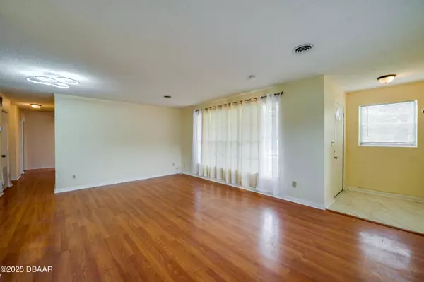 Daytona Beach, FL 32114,710 Orange AVE