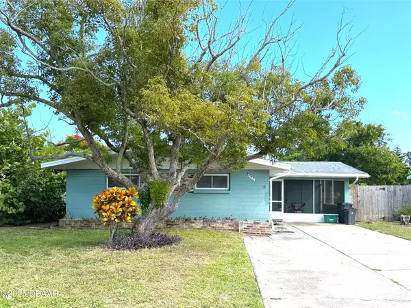 South Daytona, FL 32119,2549 Yale RD