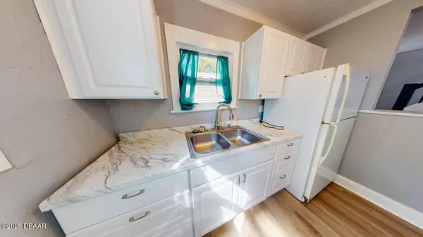 Daytona Beach, FL 32118,831 Oleander AVE