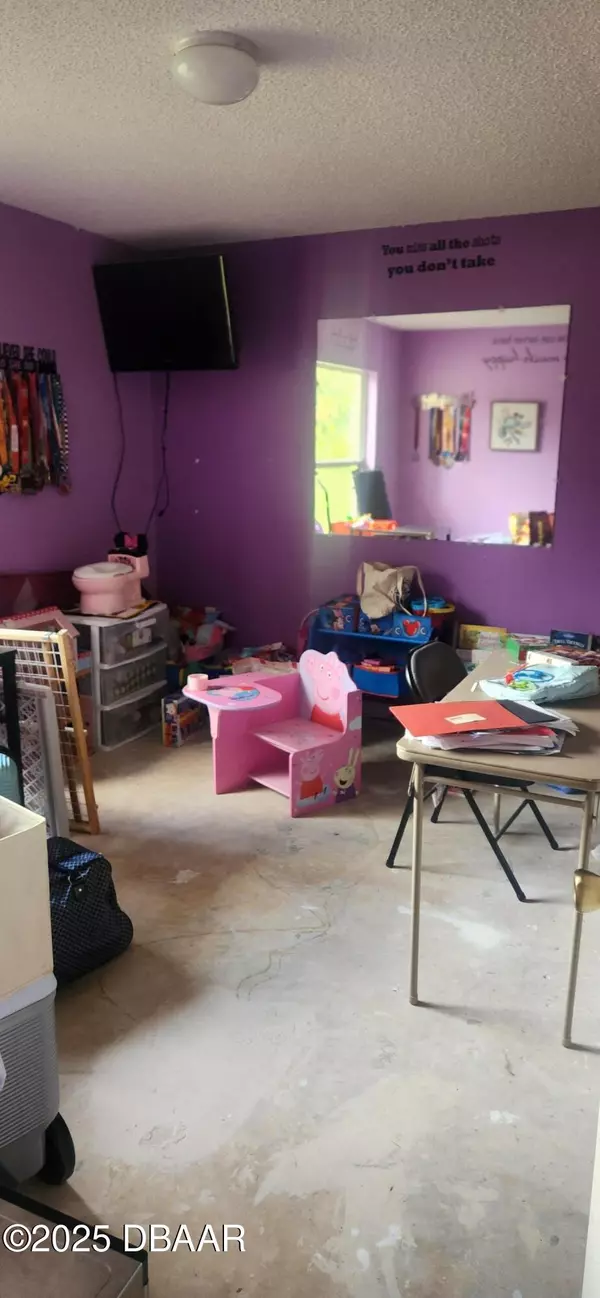 Debary, FL 32713,454 Fort Florida RD