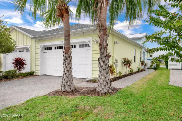 235 Coral Reef WAY, Daytona Beach, FL 32124