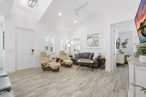 Daytona Beach, FL 32124,519 High Tide LN