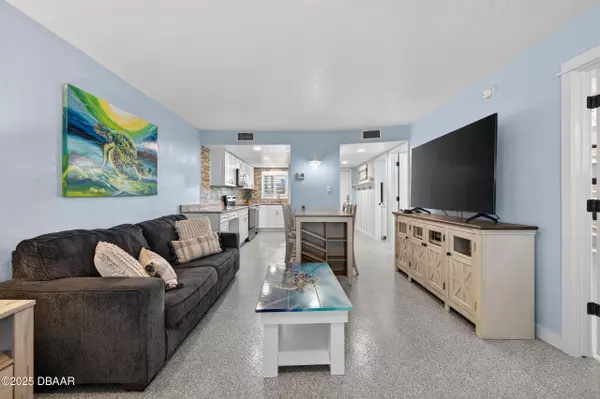 Ormond Beach, FL 32176,3100 Ocean Shore BLVD #105