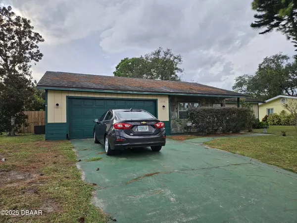 Edgewater, FL 32141,2726 Sabal Palm DR