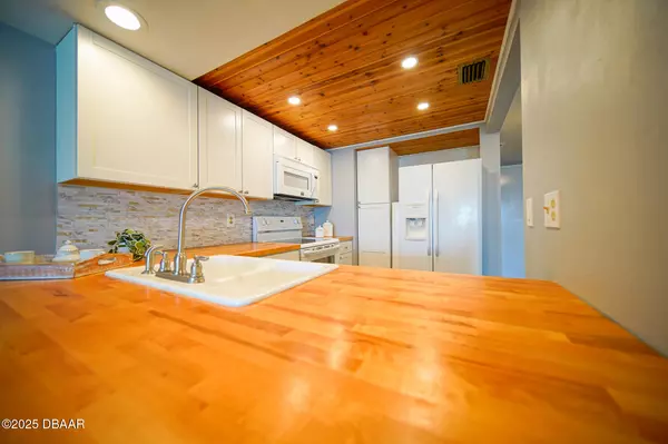 Ponce Inlet, FL 32127,4590 Atlantic AVE #247