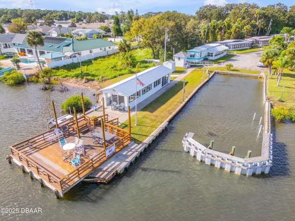 Edgewater, FL 32141,2201 Ridgewood AVE #28