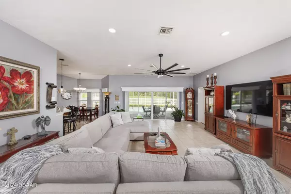 Port Orange, FL 32129,4229 Mayfair LN