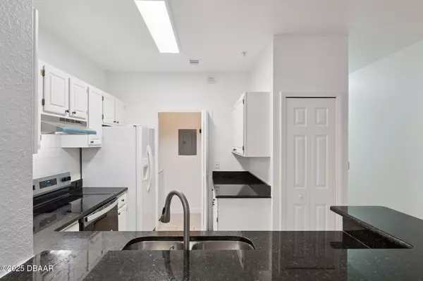 Orlando, FL 32810,2549 Maitland Crossing WAY #106