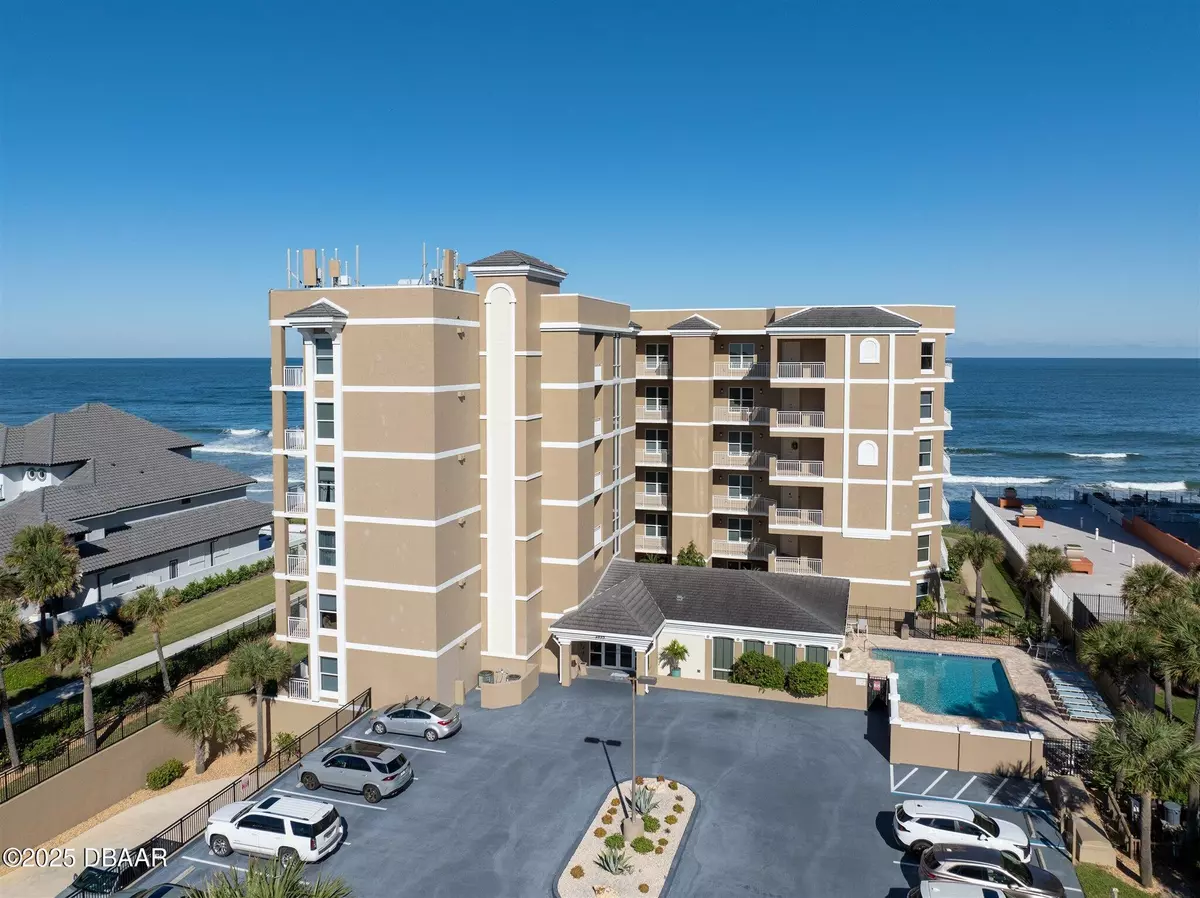 Daytona Beach Shores, FL 32118,2855 Atlantic AVE #403