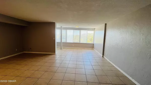 Daytona Beach, FL 32118,732 Halifax AVE ##503