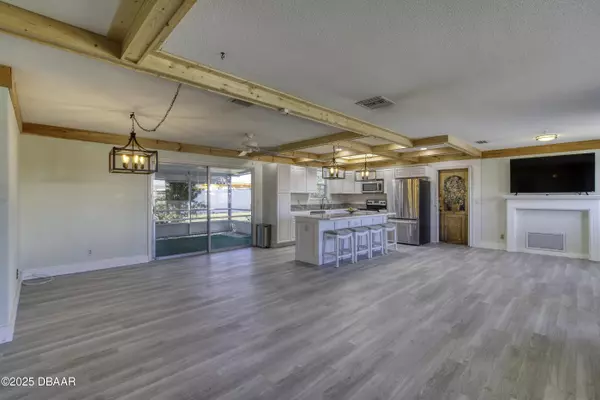 Daytona Beach, FL 32118,3041 Oleander AVE