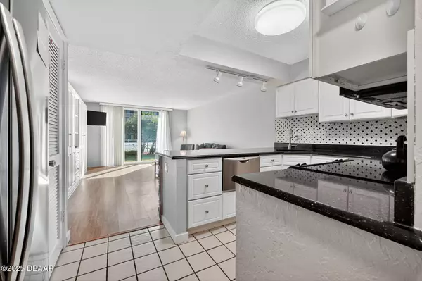 Daytona Beach, FL 32118,1437 Atlantic AVE #105