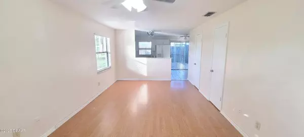 Port Orange, FL 32129,980 Canal View BLVD #B1