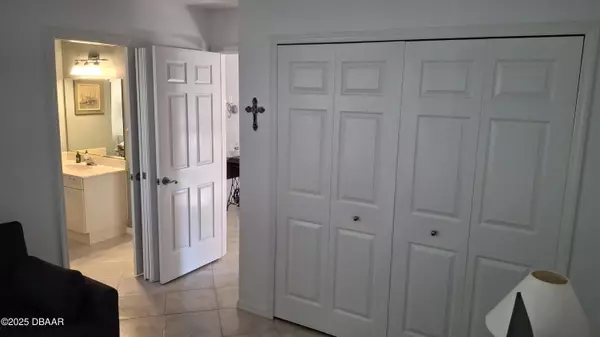 Port Orange, FL 32127,982 Breezemont CT