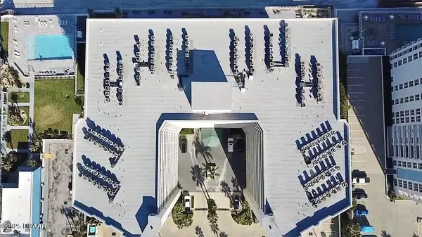 Daytona Beach Shores, FL 32118,2055 Atlantic AVE #710