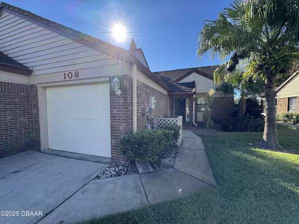 108 Gray Dove CT, Daytona Beach, FL 32119