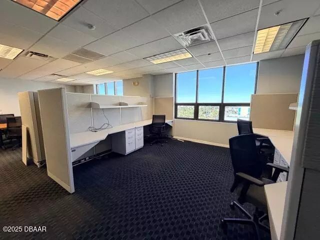 Daytona Beach, FL 32118,140 Atlantic AVE #403