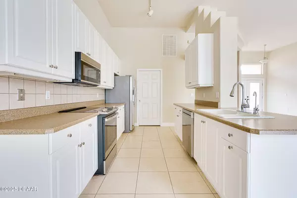 Ormond Beach, FL 32174,180 Black Hickory WAY