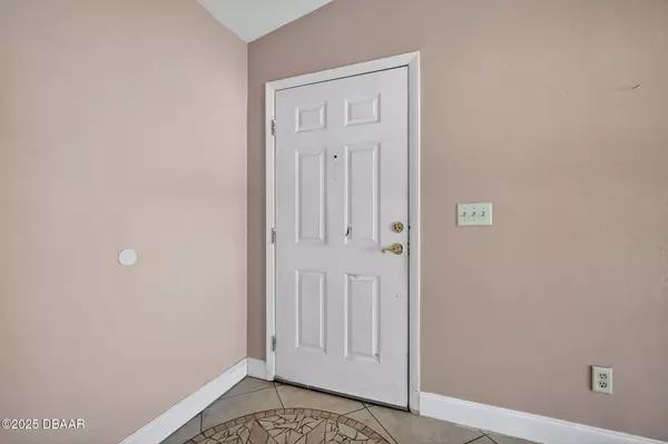 Port Orange, FL 32127,5145 Orange AVE