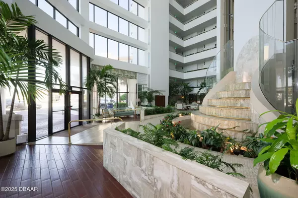 Daytona Beach, FL 32118,2425 Atlantic AVE #801