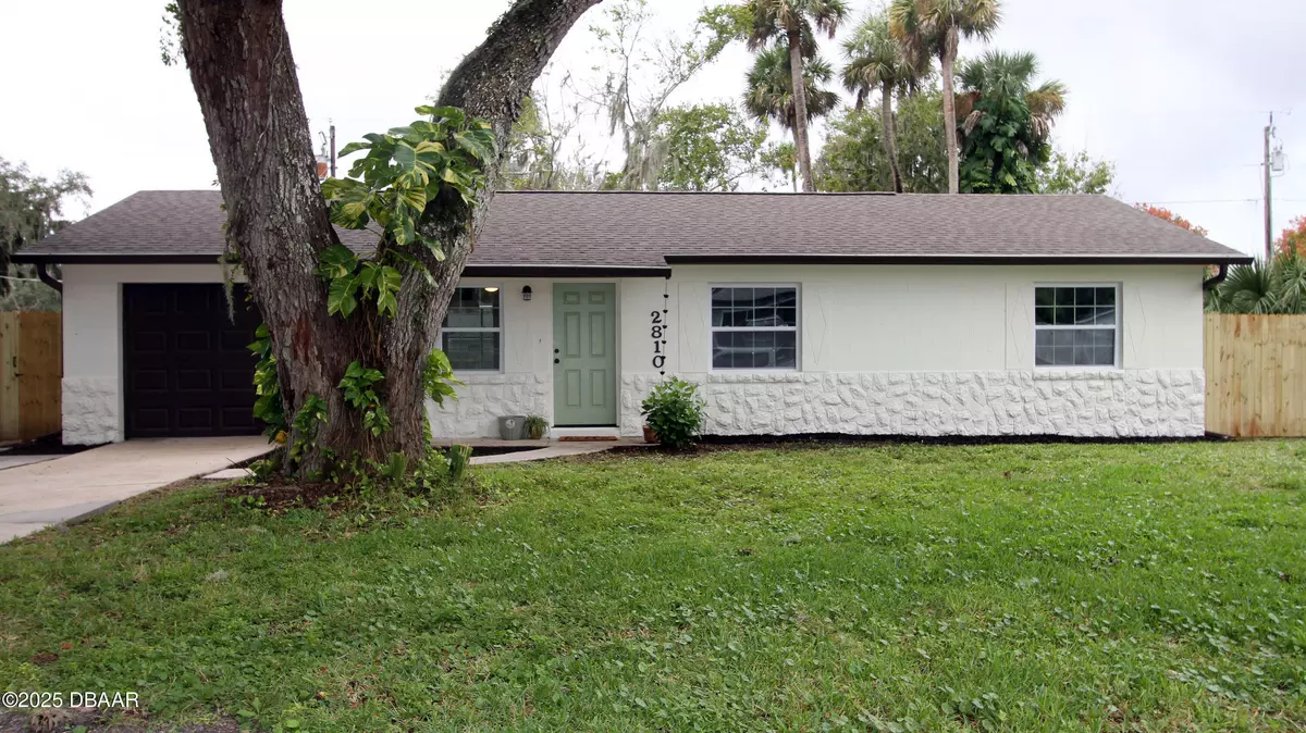 Edgewater, FL 32141,2810 Kumquat DR