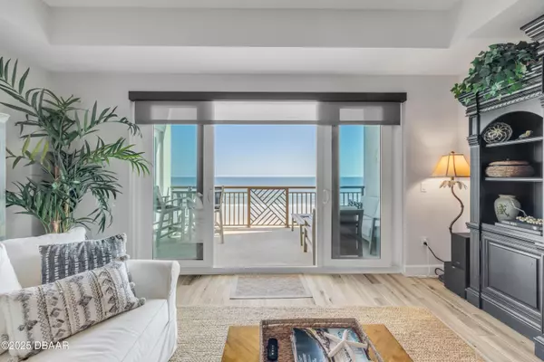 New Smyrna Beach, FL 32169,807 Atlantic AVE #402