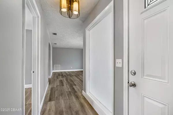 Edgewater, FL 32132,1708 Sabal Palm DR