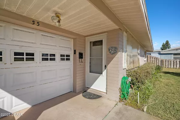 Ormond Beach, FL 32176,55 Azalea DR