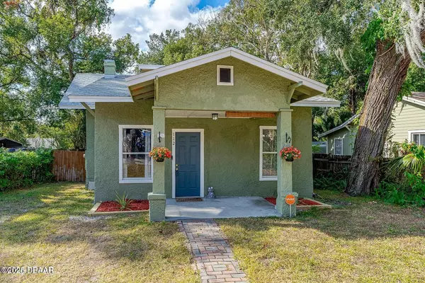 112 Chandler AVE, Deland, FL 32724