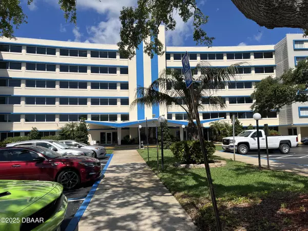 1224 Peninsula DR #501, Daytona Beach, FL 32118