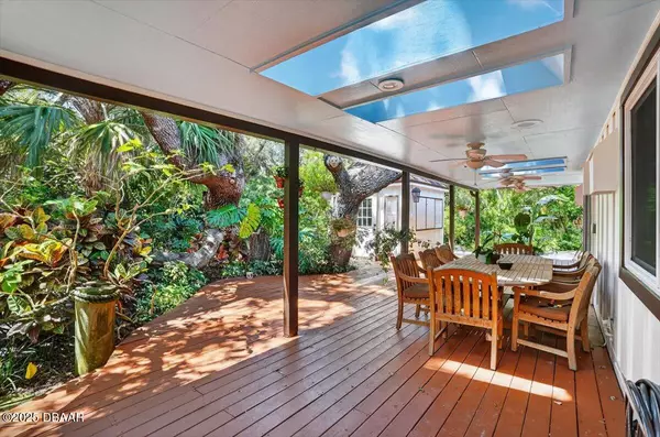 Ponce Inlet, FL 32127,120 Beach ST