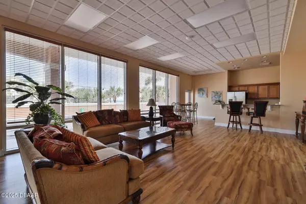 Ormond Beach, FL 32176,1425 Ocean Shore BLVD #603