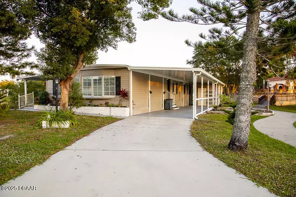 5633 Mary DR, Port Orange, FL 32127