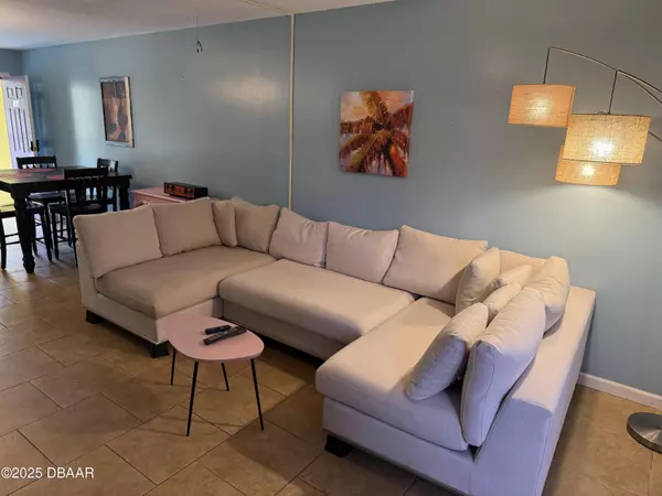 Daytona Beach, FL 32118,216 Glenview BLVD #102