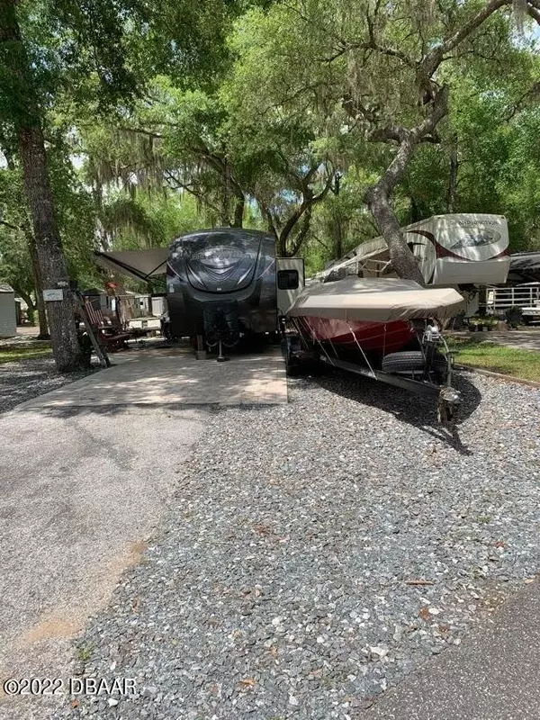 Salt Springs, FL 32134,25167 NE 142nd PL