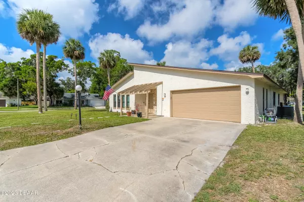 Port Orange, FL 32127,489 Hopi CT