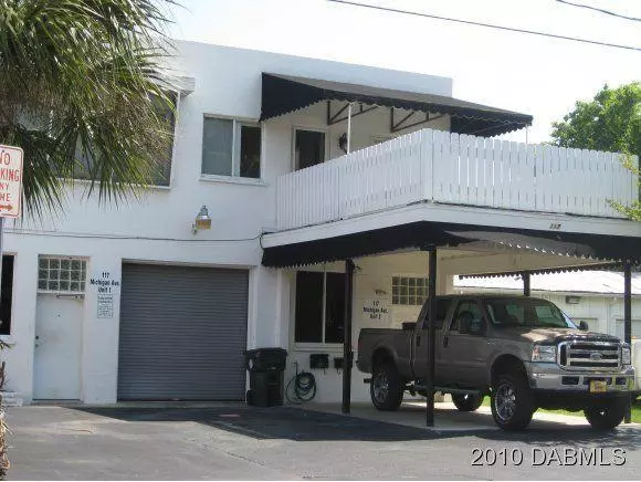 Daytona Beach, FL 32114,117 Michigan AVE