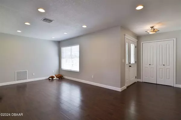 Deltona, FL 32725,616 Fourwind ST